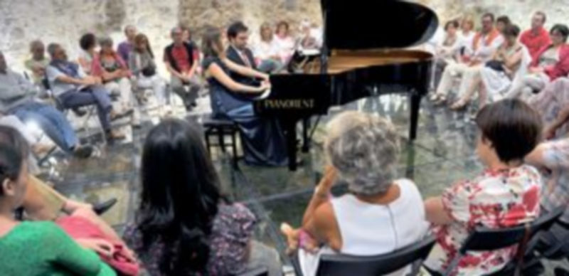 Concierto de piano a cuatro manos del dúo Iberian & Klavier que puso fin al ‘Festival Música con Gusto’. / Kamarero.