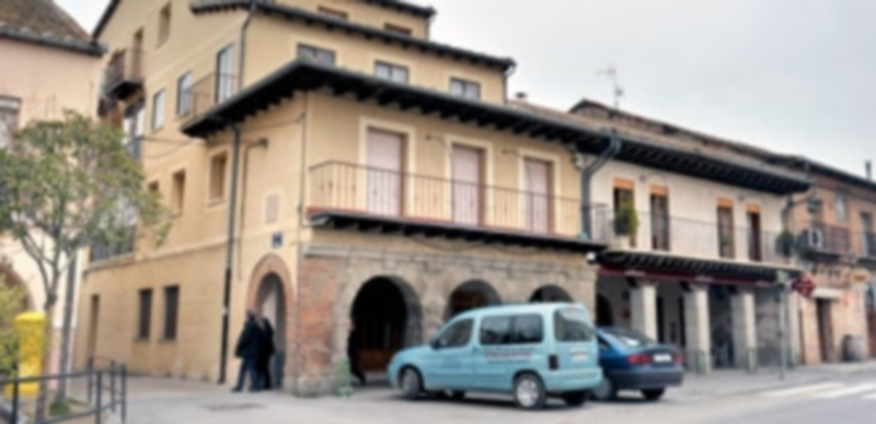 Santa María la Real de Nieva es la cabecera de la comarca Campiña Segoviana. / Kamarero