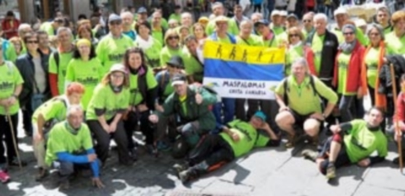 Alrededor de un centenar de personas partició en la XXX Marcha Cercedilla-Segovia