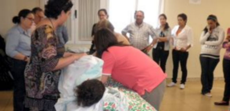 Los cuidadores han tenido clases prácticas. /El Adelantado