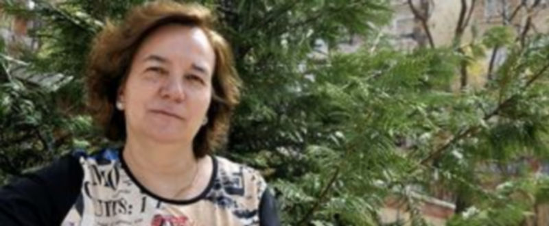 Isabel Esteban lleva 24 años dirigiendo la unidad del Hospital Genera/A. Benavente