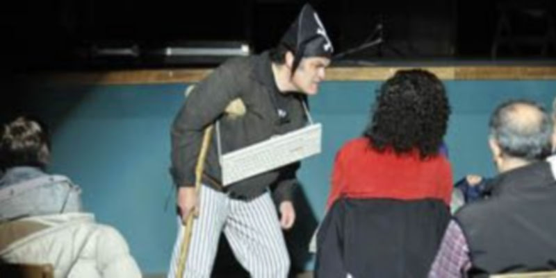 Teatro Paladio puso el broche de oro al festival con “Trotamundos”./Juan Martín