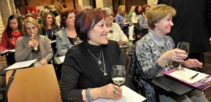 Asistentes a la primera edición de ‘Vino en femenino’