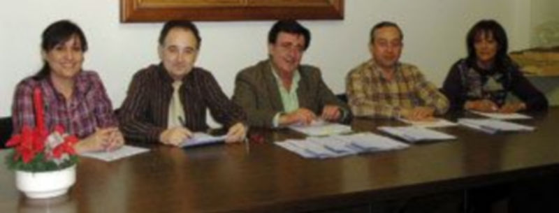 Miembros del equipo de Gobierno durante la presentación de “El Balcón”. / El Adelantado