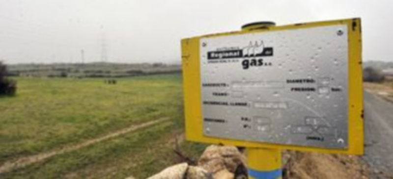 Señalización del gasoducto a su paso por la provincia de Segovia. / Kamarero