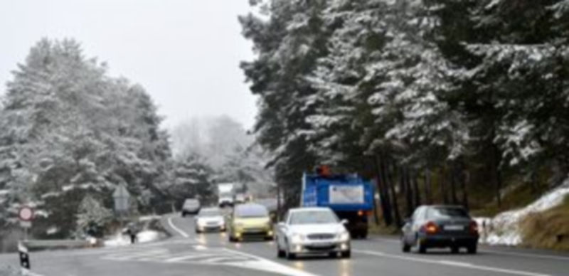 La niebla era intensa ayer por la mañana en la N-VI