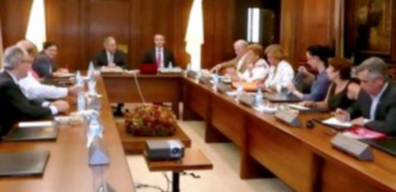 Imagen de una de las reuniones celebradas por el ya extinto Consejo de Administración de Caja Segovia. / El Adelantado