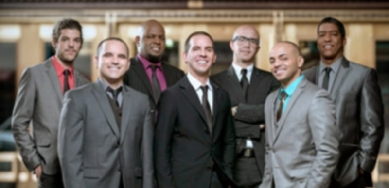 Tiempo Libre, en San Martín 1 El grupo de música ‘Tiempo Libre’ inaugura hoy el 40 Festival de Segovia en la plaza de San Martín. / Kamarero