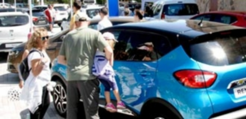 La venta de coches lleva al alza desde principios del ejercicio en la provincia de Segovia. / KAMARERO