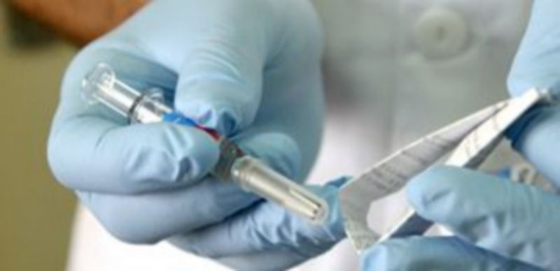 Comienza la campaña de vacunación contra la gripe común y el neumococo 1 La campaña comenzó ayer y permanecerá abierta hasta el 31 de octubre. / Alberto Benavente.