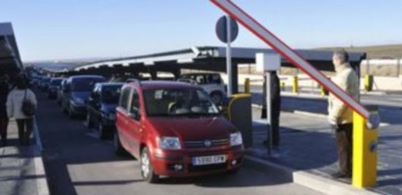 El Ayuntamiento ofrece una subvención de diez euros a los empadronados en Segovia capital. / Juan Martín