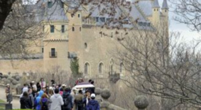 Segovia volverá a ser un año más lugar de encuentro para miles de visitantes durante la Semana Santa. / Juan Martín.