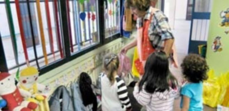 El calendario escolar para el próximo curso será común para los centros educativos de toda la Comunidad. / Kamarero