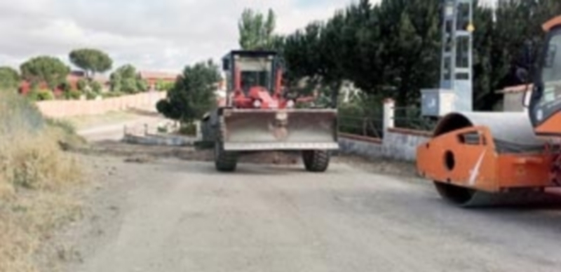 Los equipos de la Diputación Provincial llevan a cabo labores programadas de mantenimiento. / El Adelantado