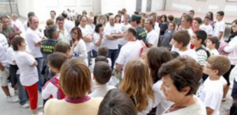 Durante meses los vecinos de Vallelado se han movilizado para evitar que los alumnos de ESO salieran del pueblos. / G. G.