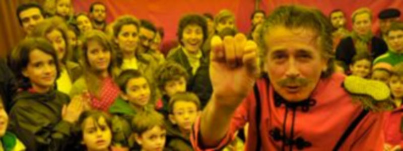 Imagen de una actuación del Circo de las Pulgas