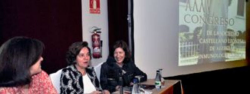 Un momento del encuentro ayer de las organizadoras de la marcha con la subdelegada. /  El Adelantado