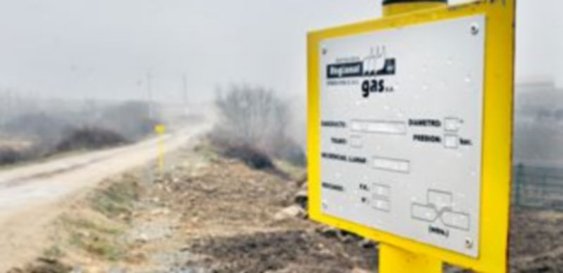 Imagen de archivo de uno de los tramos de los gasoductos de la provincia. / Kamarero