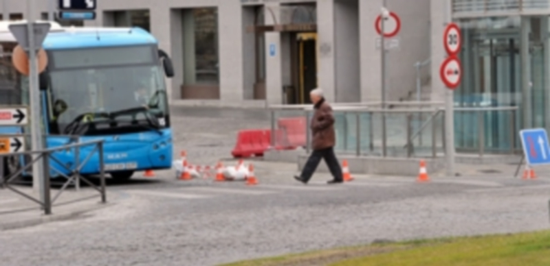 Los autobuses urbanos sí pueden bajar por Padre Claret. / Kamarero