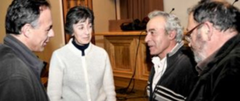 De izquierda a derecha: Carlos Bravo