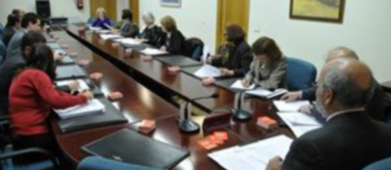 Un momento de la reunión celebrada en la Junta. /Juan Martín