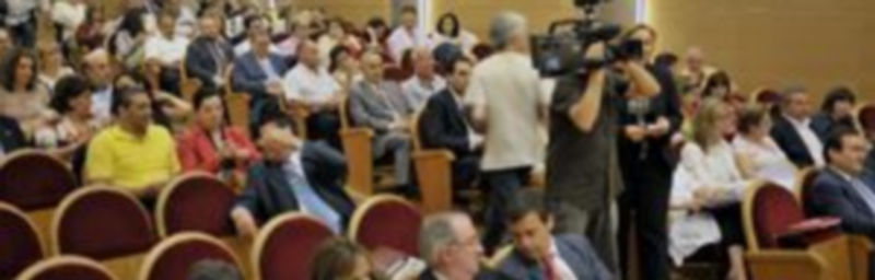 Imagen de archivo de una de las últimas asambleas generales de Caja Segovia. / Kamarero