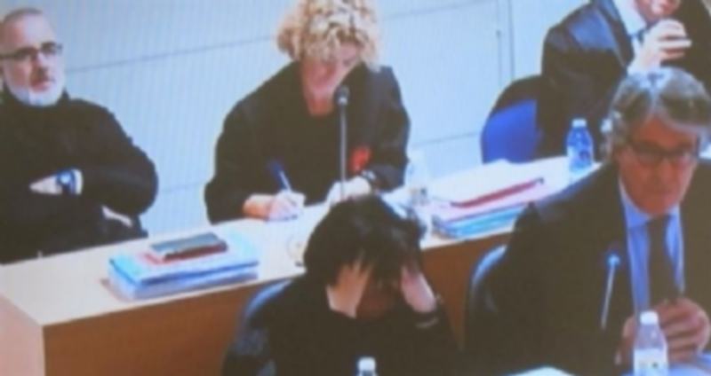 Un momento del jucio en el que se ve a los padres de la menor aparecida muerta