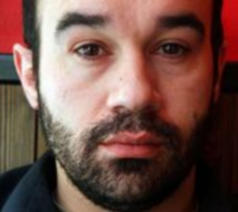 Imagen de archivo del escritor Alberto Olmos