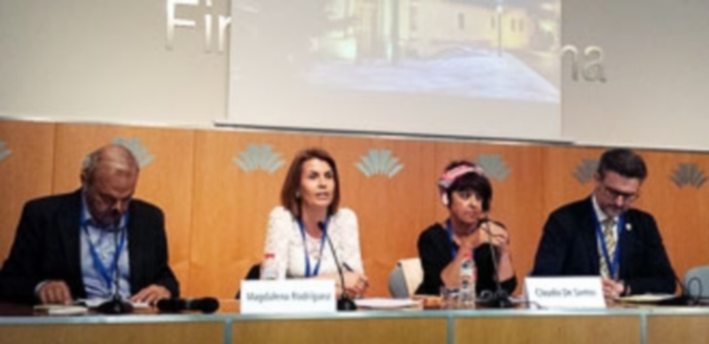 Magdalena Rodríguez y Claudia de Santos