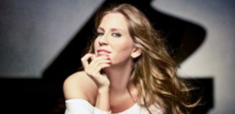 Piano flamenco 1 María Toledo presenta hoy en el Juan Bravo su último trabajo discrográfico “Unas rojas”. / El Adelantado