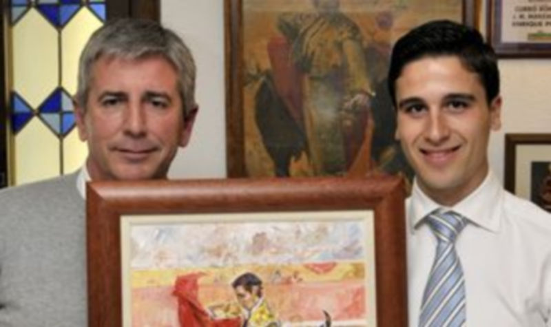 José Carlos Venegas junto a su apoderado. / Alberto Benavente