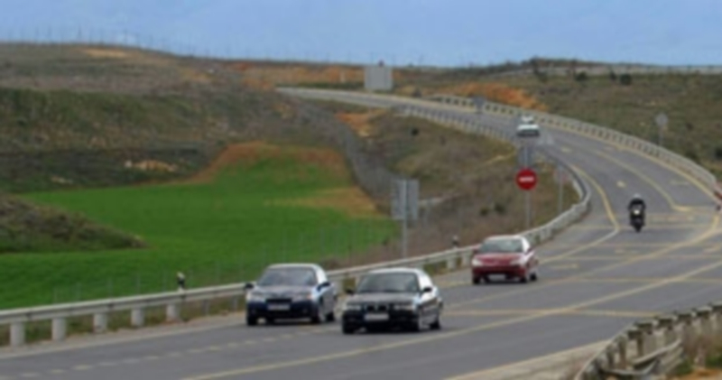 Los trabajos se ejecutarán en varias carreteras de la red autonómica a su paso por la provincia de Segovia. / Juan Martín