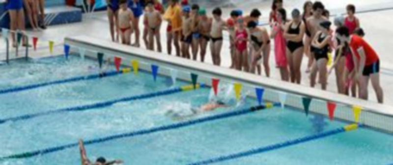 La piscina cubierta de Segovia acoge numerosas actividades a lo largo del año. /JUAN MARTÍN