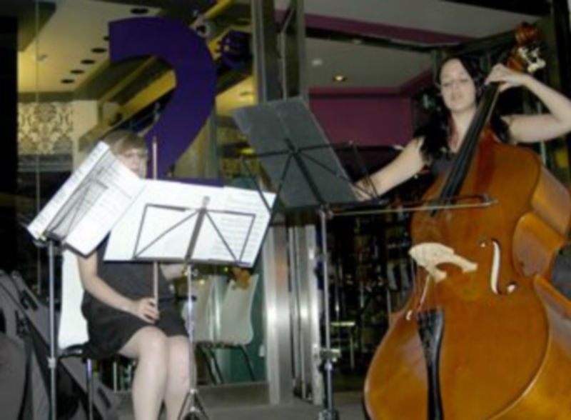 Una de las actuaciones clásicas en el restaurante Aqqueducto. / Cris Muro