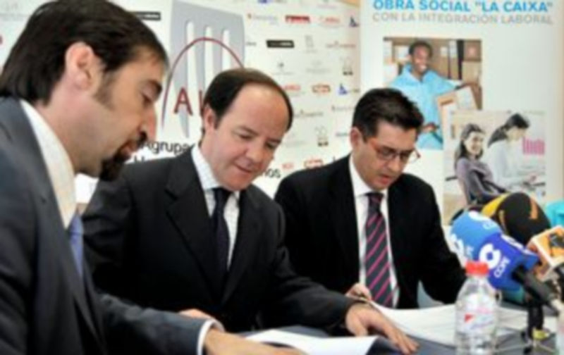 Los hosteleros y los responsables de la Caixa