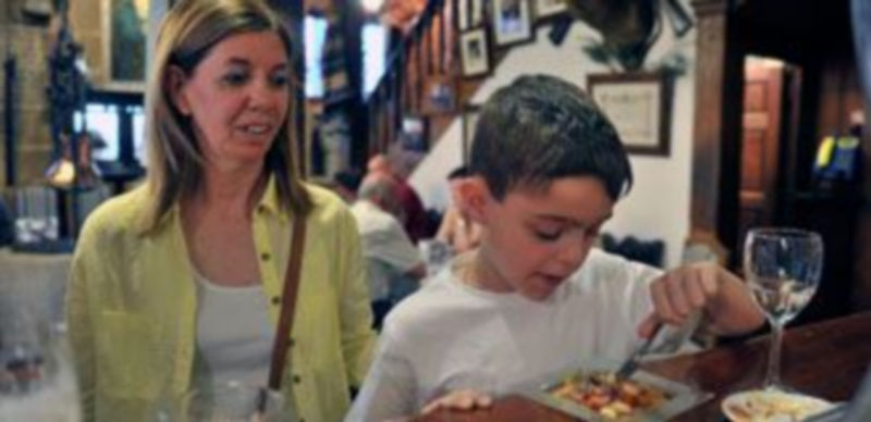 La variedad en tapas es lo más aclamado entre el público de la IX edición del concurso ‘Tapa Decalles’./ Kamarero.