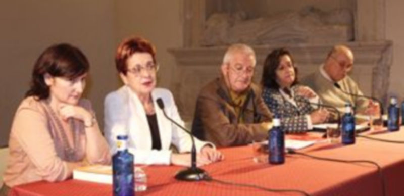 Acto de presentación del libro que ofrece la evolución poética de Alfonsa de la Torre. / Nuria Herrero