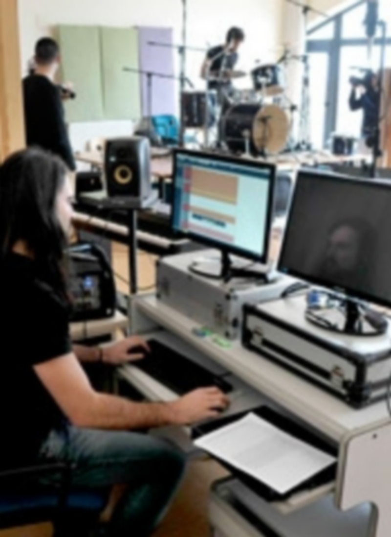 El Conservatorio Profesional de Música albergó la histórica grabación. / J.Martín