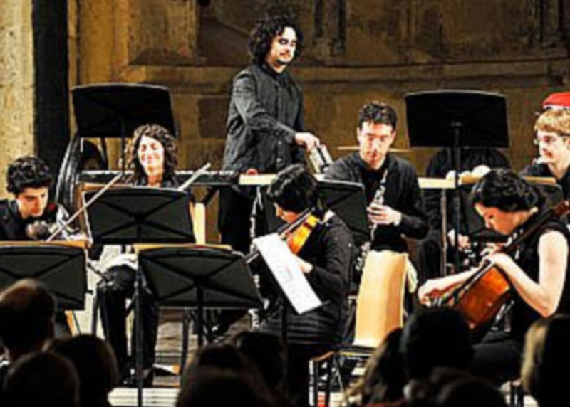 Los integrantes de la orquesta