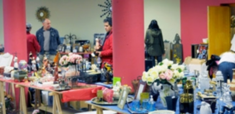 El Rastrillo Solidario Nica alcanza su décima edición. / Kamarero