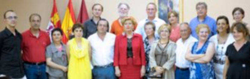 El coro presenció in situ el acto de la inauguración de su primer disco / Kamarero