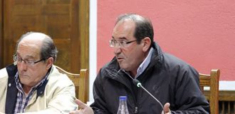 El portavoz socialista