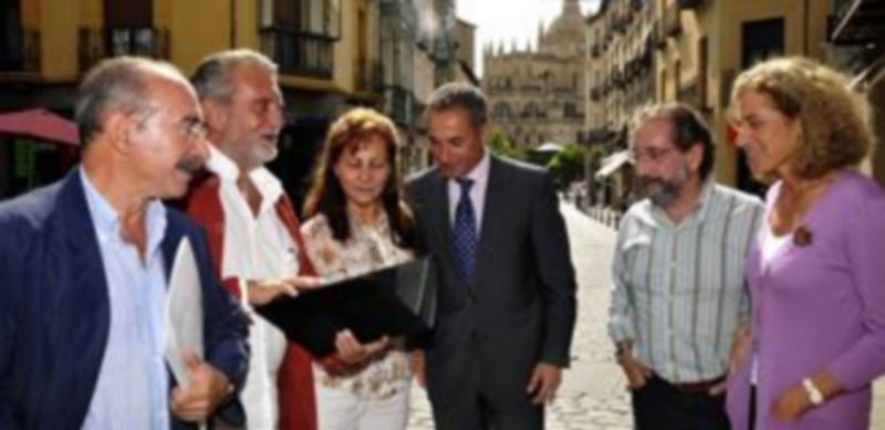 La presidenta de FAPE