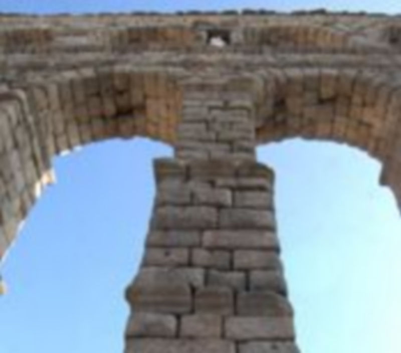 El Acueducto tendrá un nuevo canal de difusión a través de Facebook. /  J.Martín