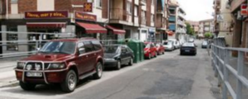 Estado actual de la calle Resina cuya primera fase de acondicionamiento se ha ejecutado este año./Gabriel Gómez