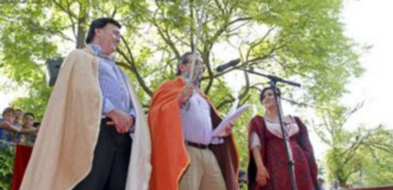 El Cortejo Real partió del Castillo y se dirigió