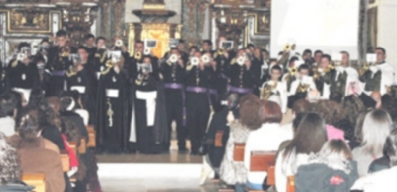 Las cuatro bandas se unieron para interpretar una pieza final. / Chantal Núñez