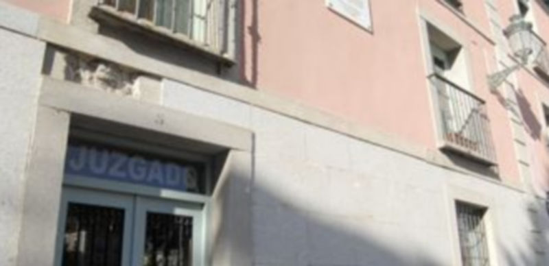 Entrada del Juzgado de Paz del Real Sitio de San Ildefonso