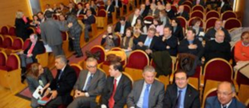 Imagen de la última asamblea general celebrada por Caja Segovia. / Kamarero