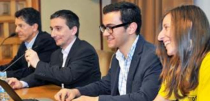 Inauguración de las II Jornadas de Orientación y Tutoría con Familias en el salón del Palacio de Mansilla. / Kamarero